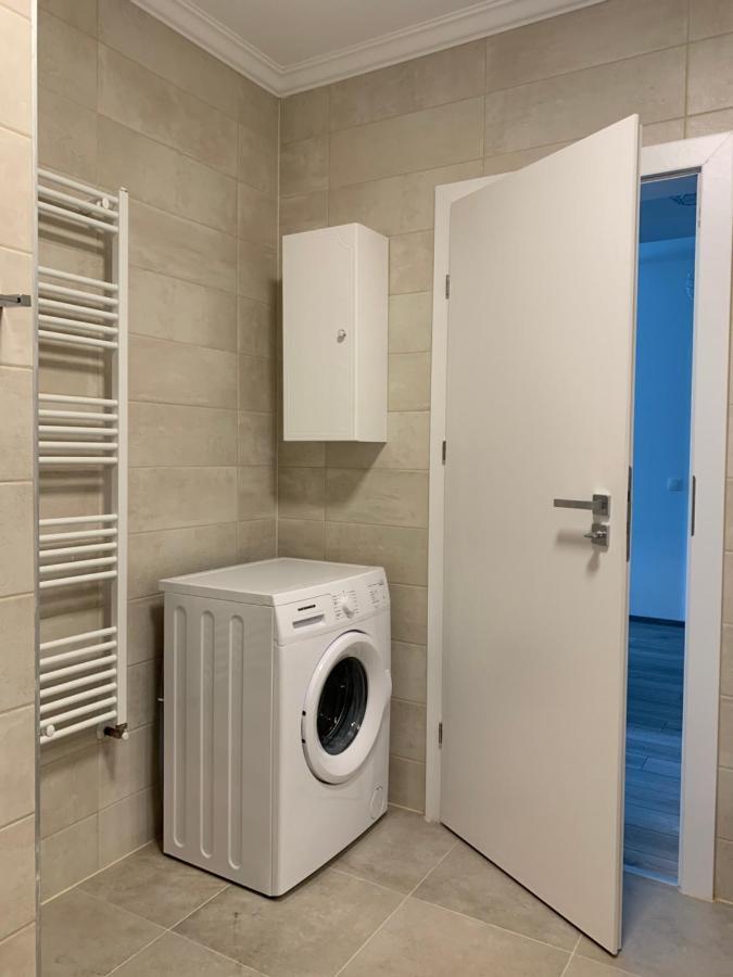 דירות Târgu-Mureş Apartament Sara מראה חיצוני תמונה